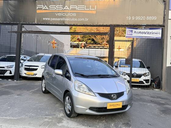 HONDA FIT 1.4 DX 16V FLEX 4P MANUAL HONDA FIT 1.4 DX 16V FLEX 4P MANUAL